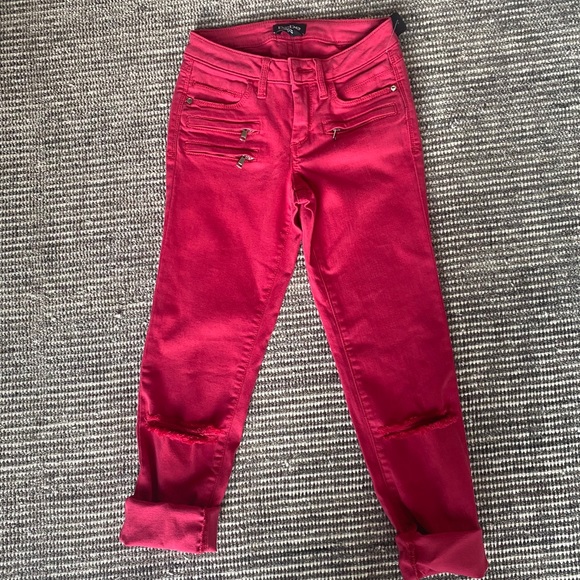 bebe Denim - BRAND NEW CAPRI BEBE JEANS